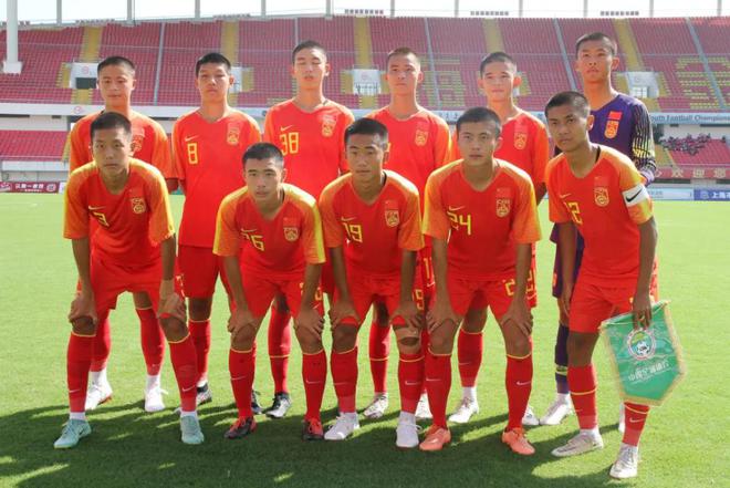 中国足球传来坏消息：国少队选材人数曝光，全国仅有500人！